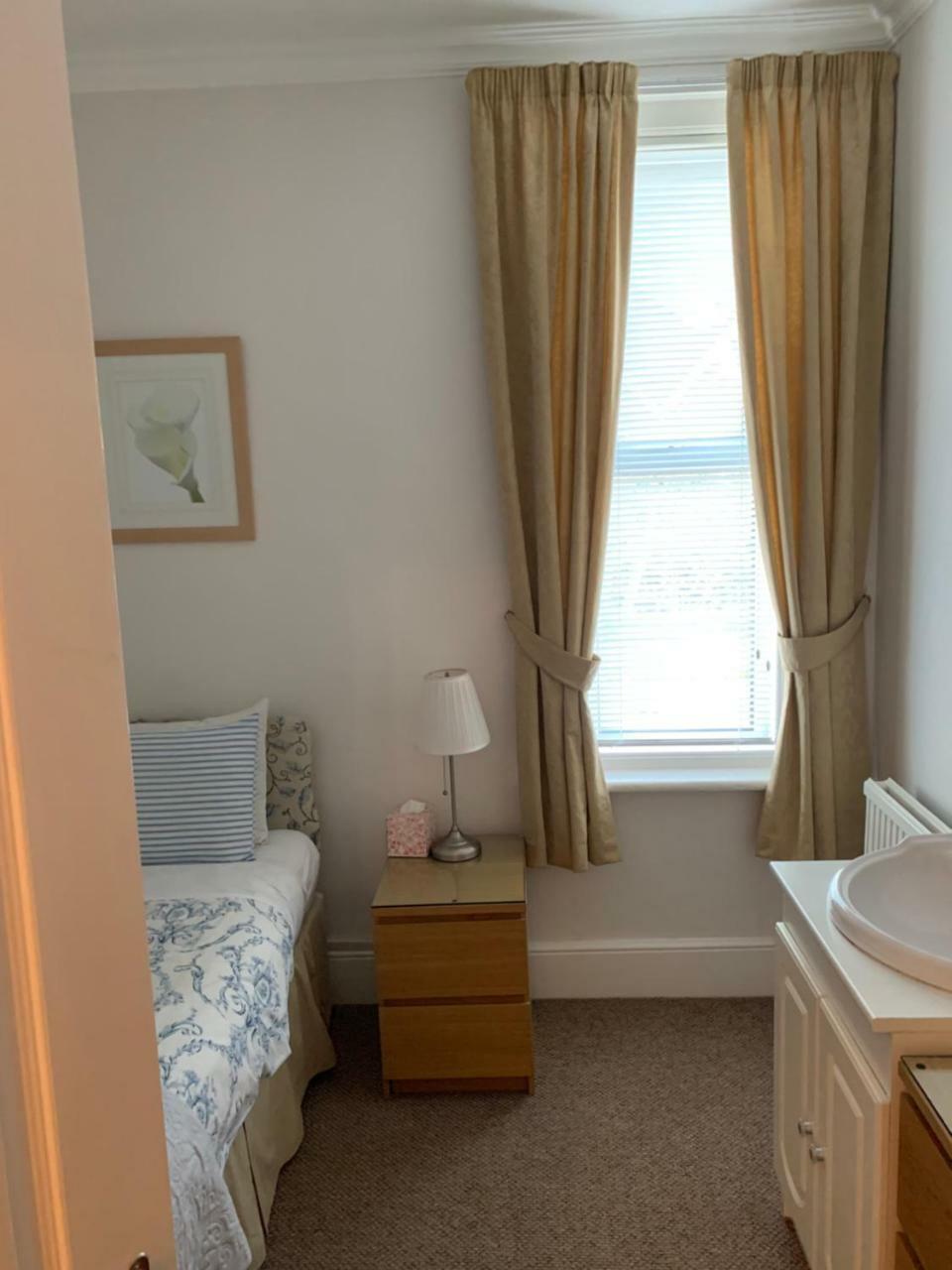 Rivendell Guest House Southampton Luaran gambar